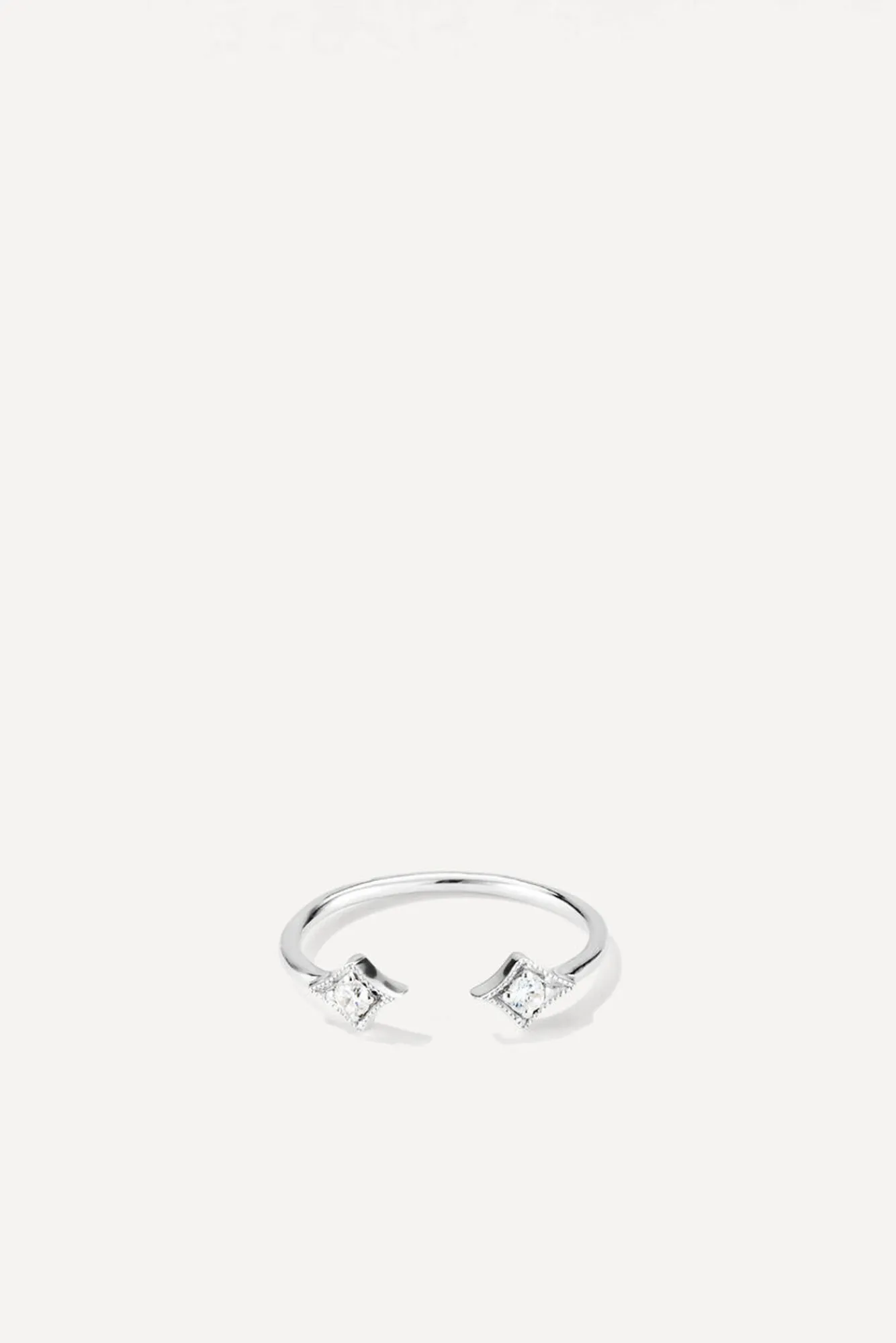 ba&sh Bijoux*Anoki. Gris