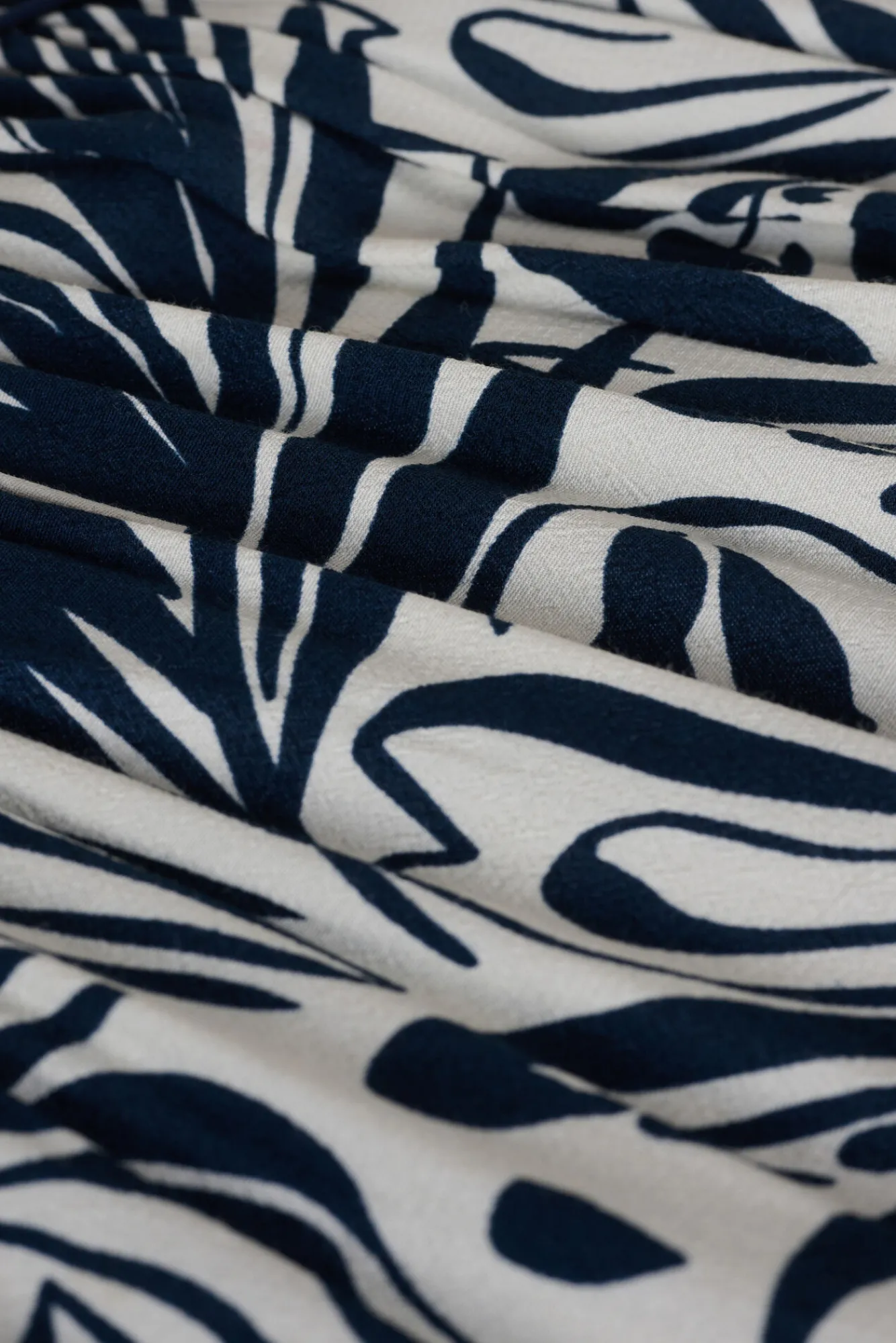 ba&sh Robes*Calas. Blanc Ecru