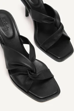 ba&sh Chaussures*Capioka. Noir