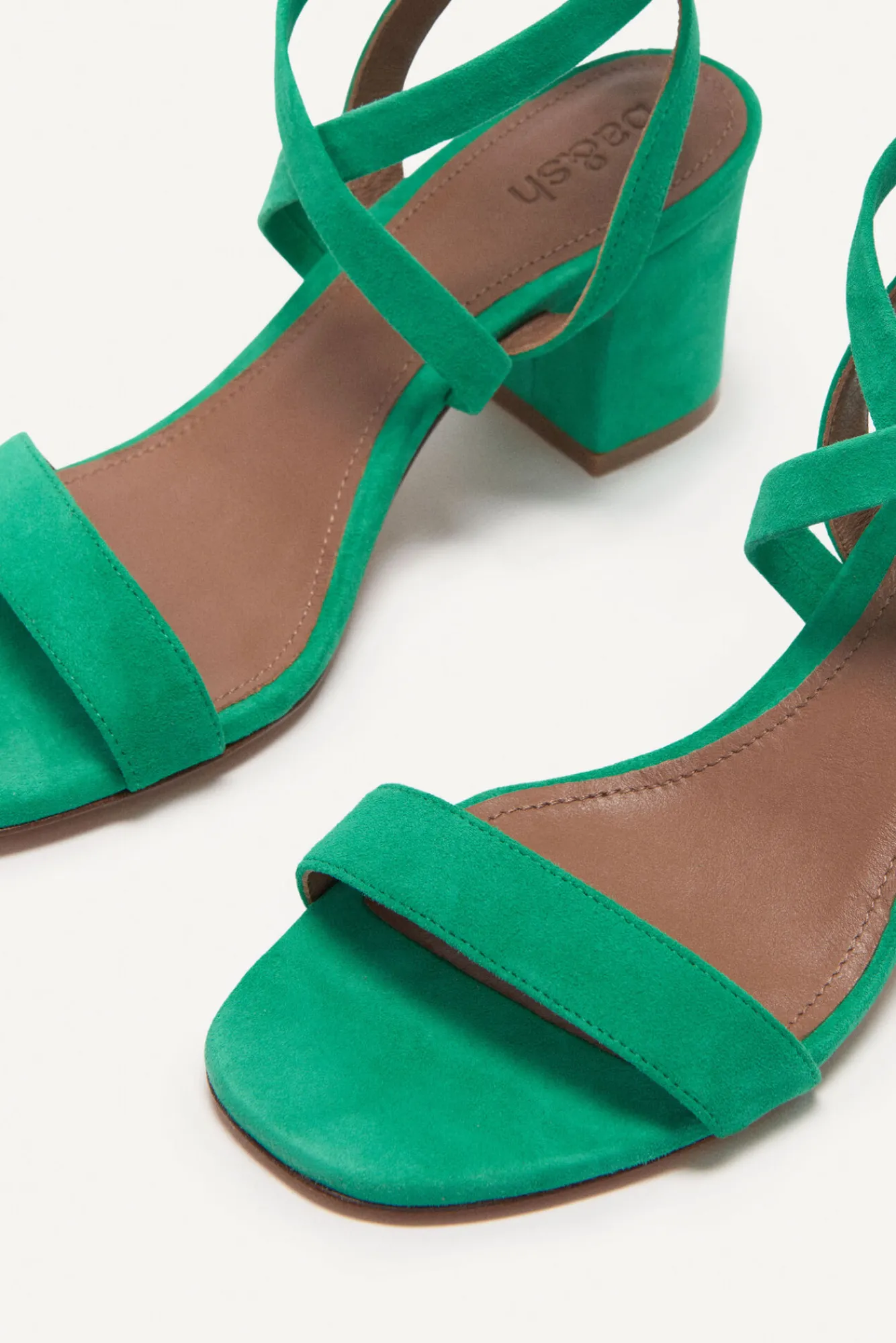 ba&sh Chaussures*Cequoia. Noir