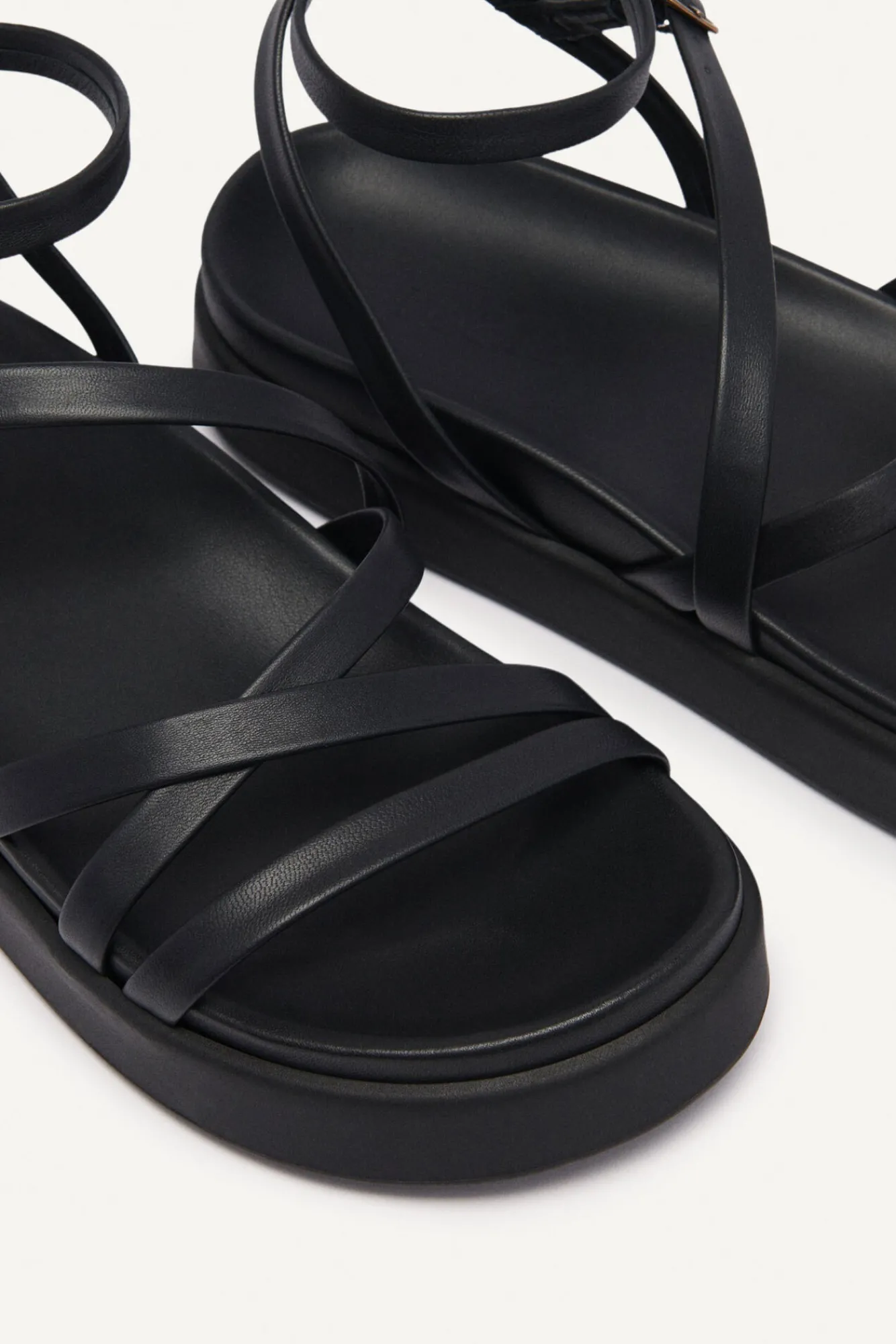 ba&sh Chaussures*Chana. Noir