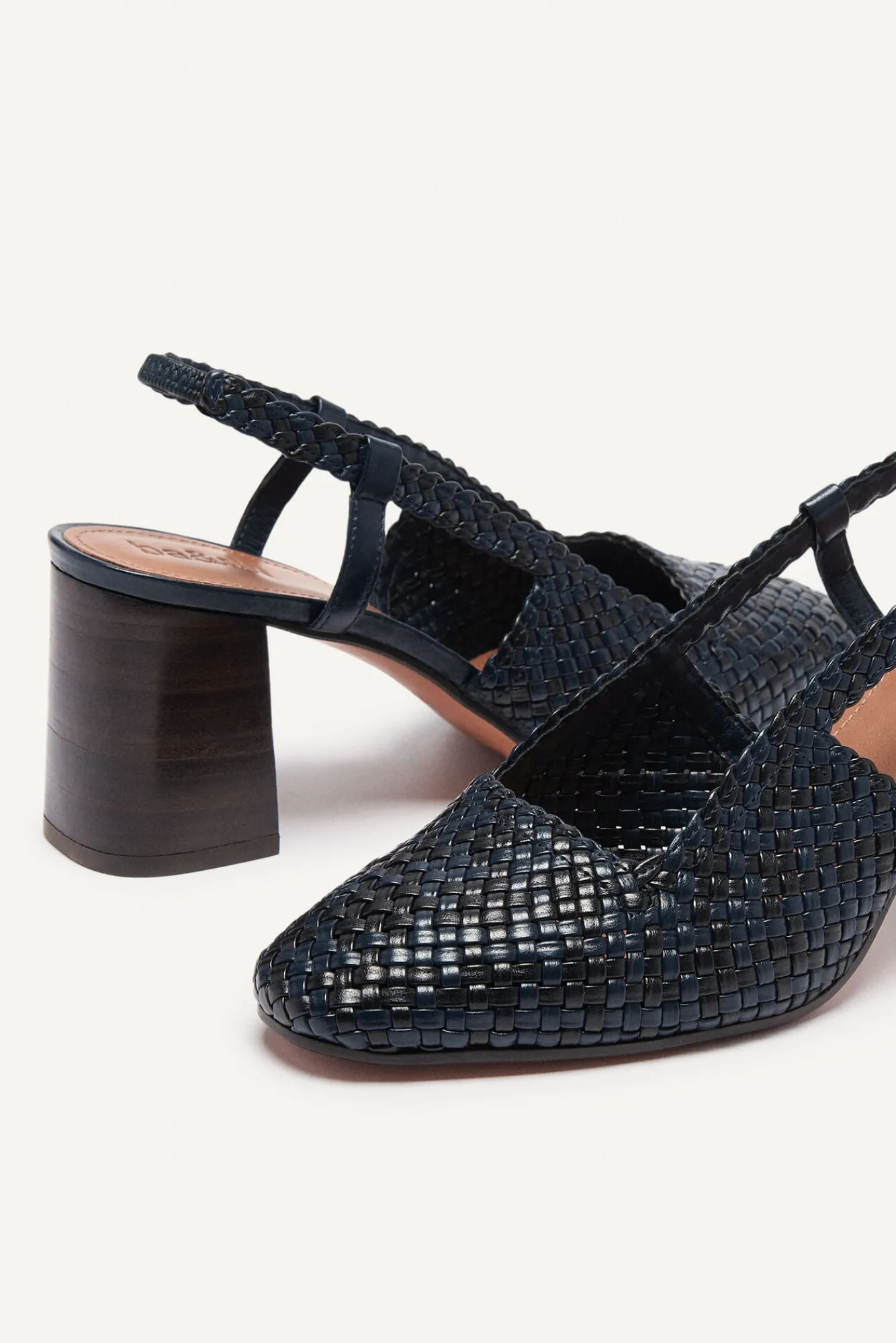 ba&sh Chaussures*Christine. Noir