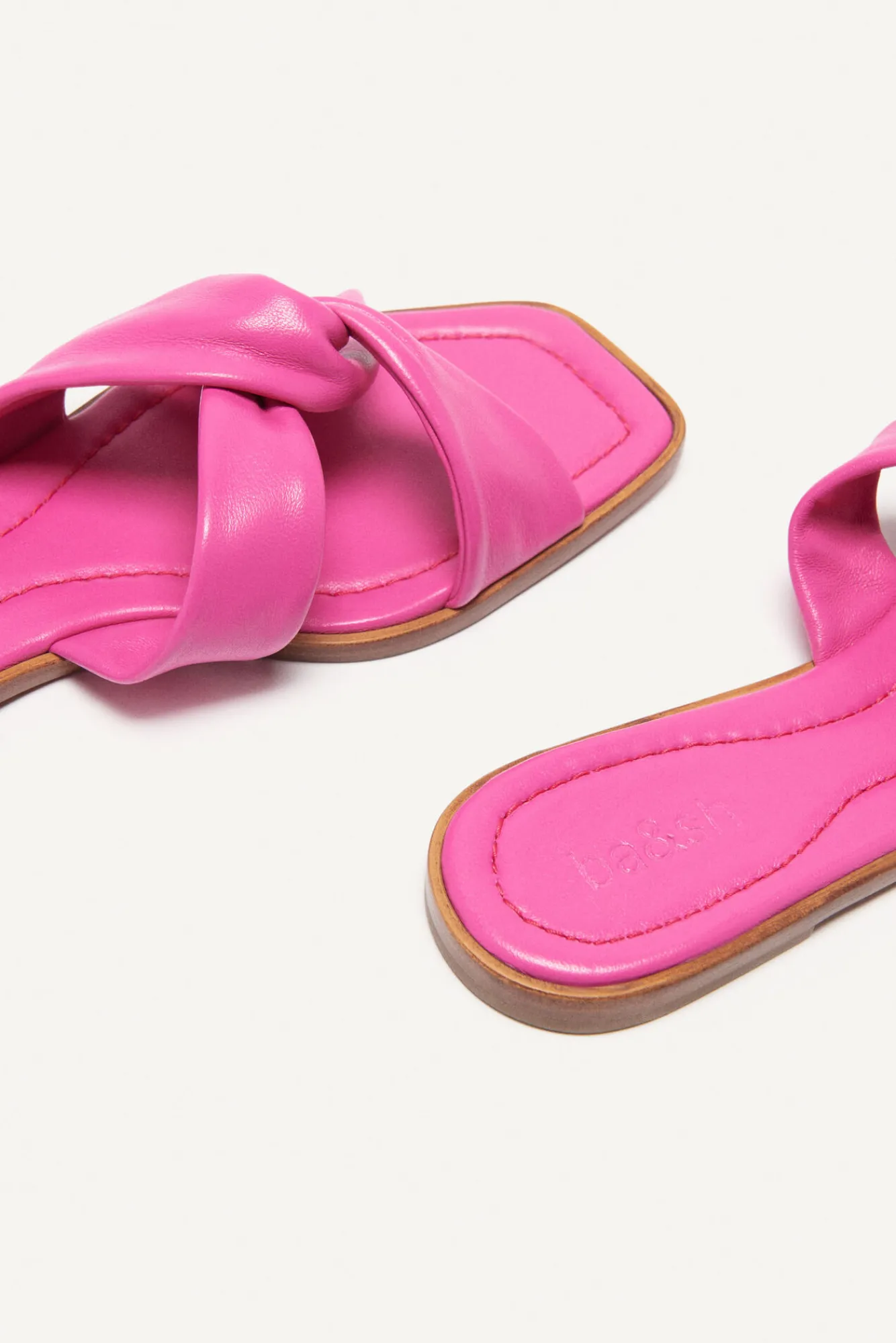 ba&sh Chaussures*Fcapioka. Noir