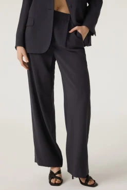 ba&sh Pantalons*Healy. Carbone