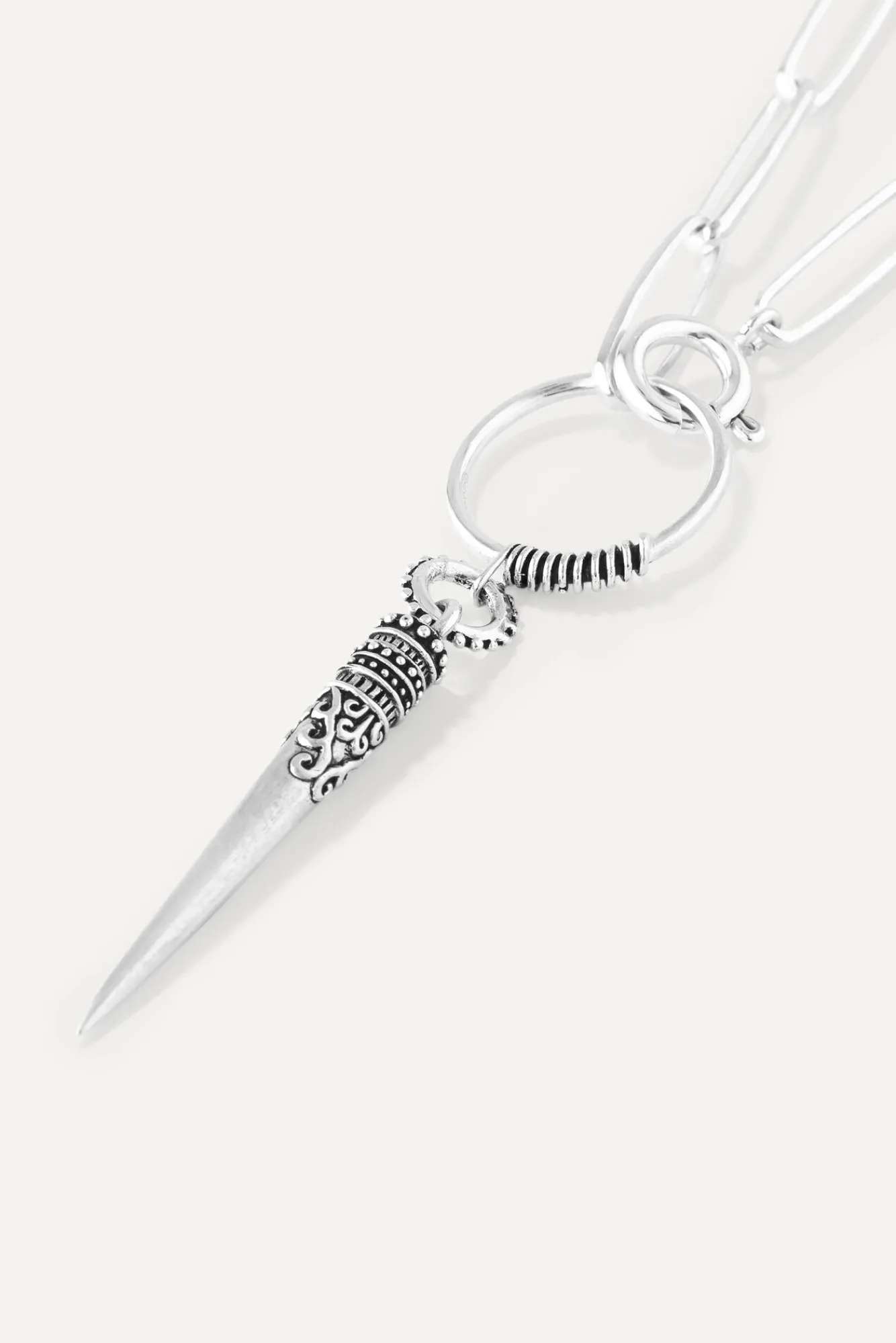 ba&sh Bijoux*Naomie. Gris