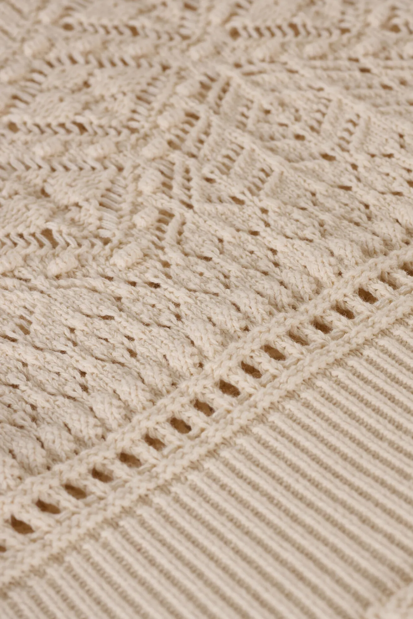 ba&sh Robes*Pearle. Blanc Ecru