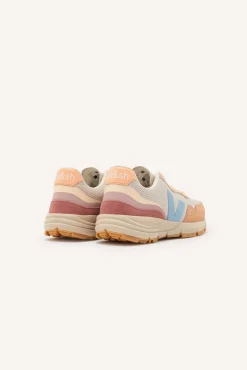 ba&sh Chaussures*Veja. Jaune